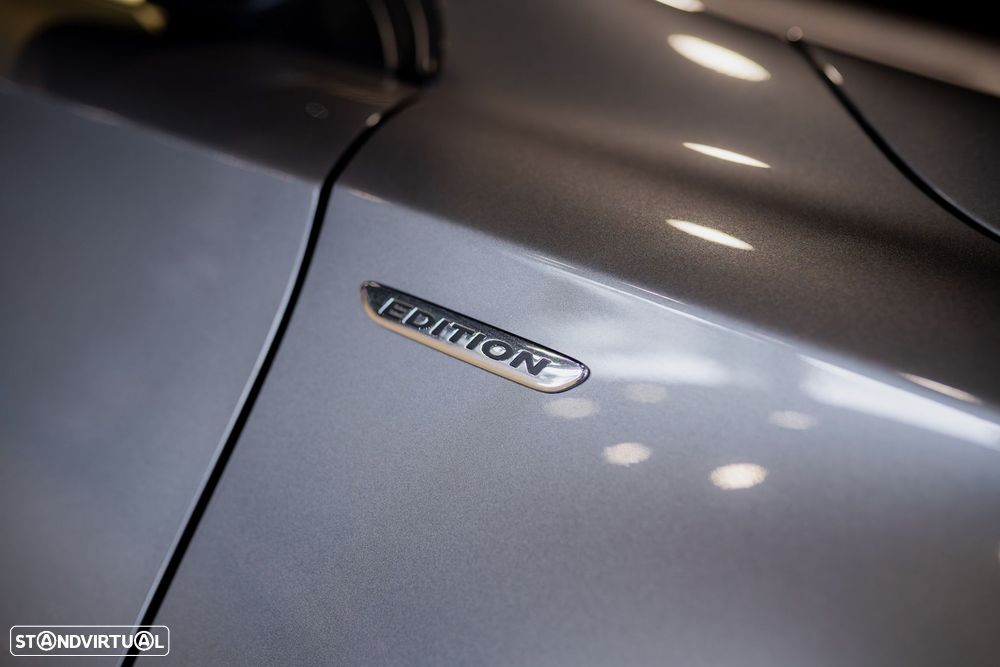 Mercedes-Benz GLA 200 - 8