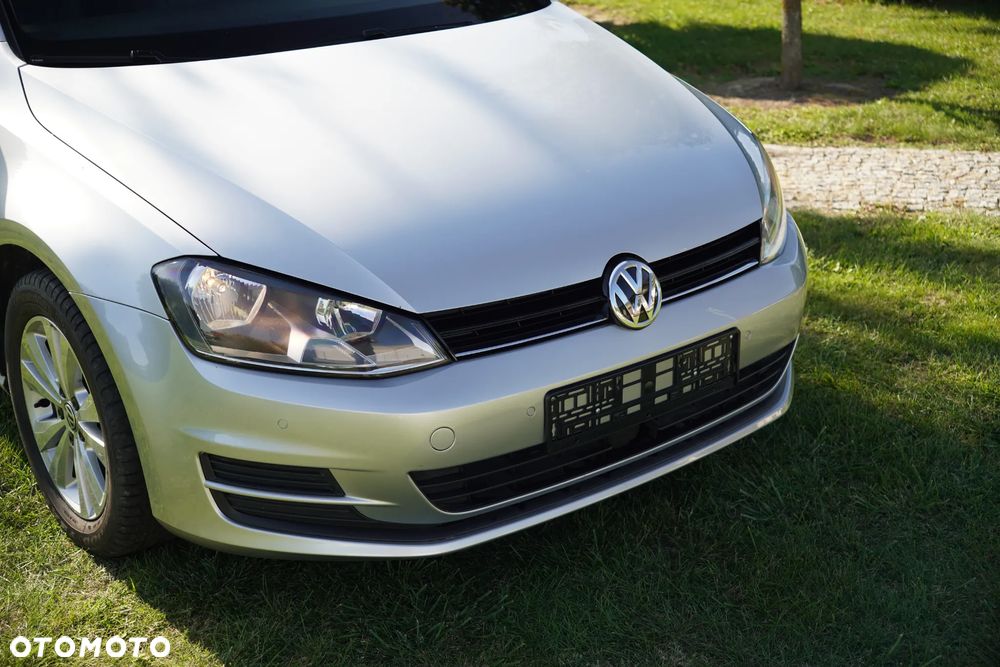 Volkswagen Golf 1.6 TDI BlueMotion Technology DSG Comfortline - 4