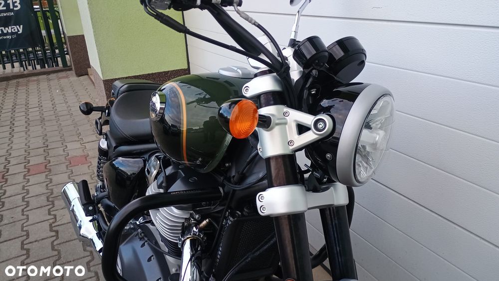 Royal Enfield Super Meteor - 23