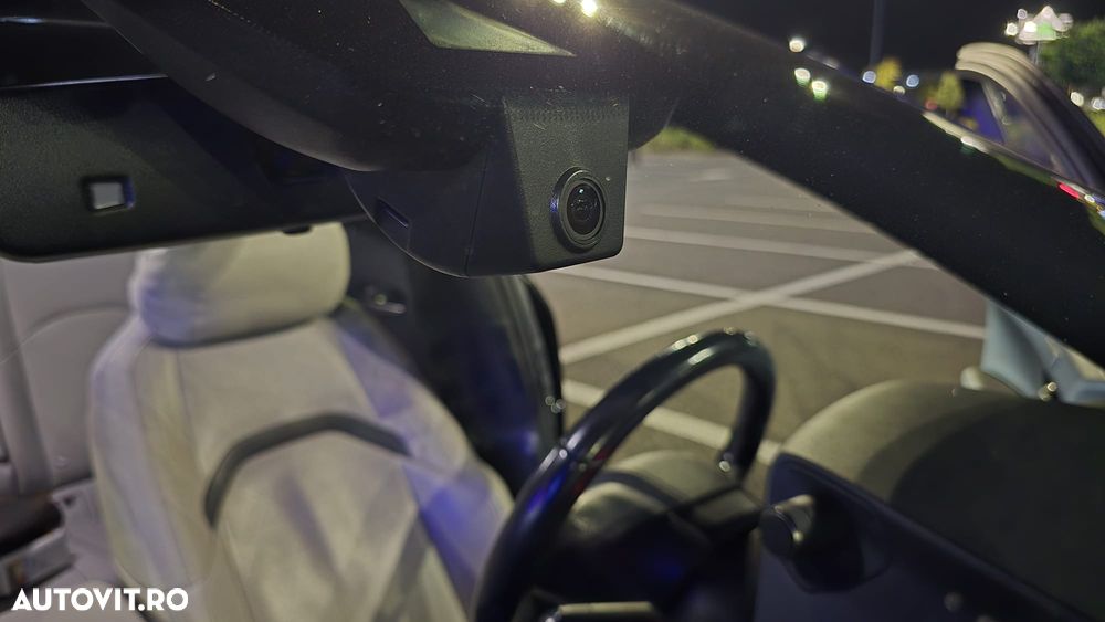 Lexus UX - 21