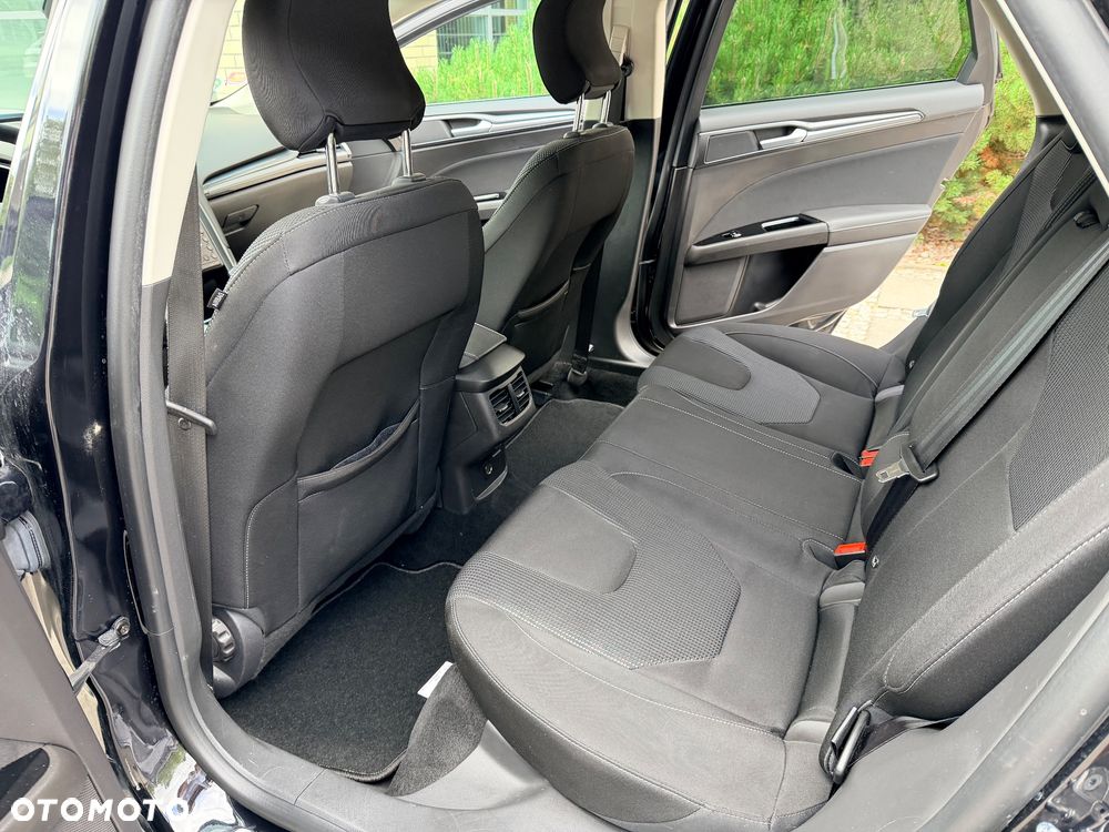 Ford Mondeo - 21