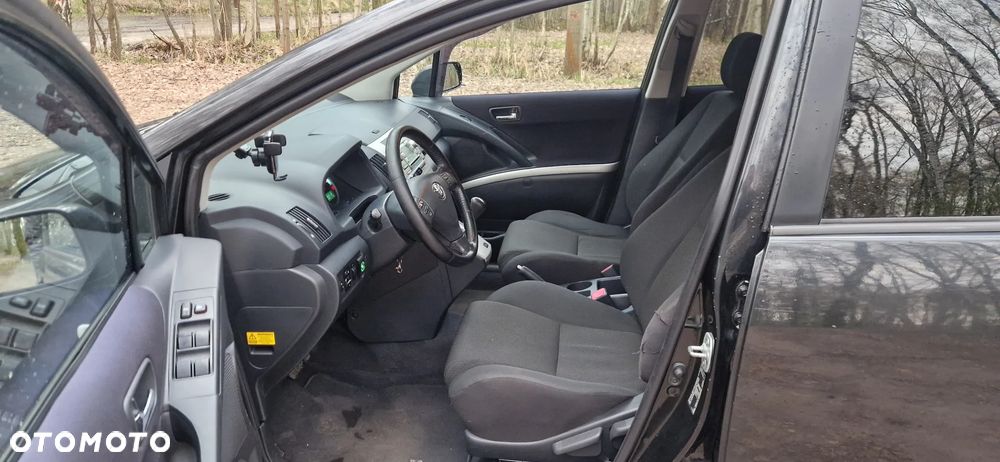 Toyota Corolla Verso 1.8 Multi-Mode Executive - 12