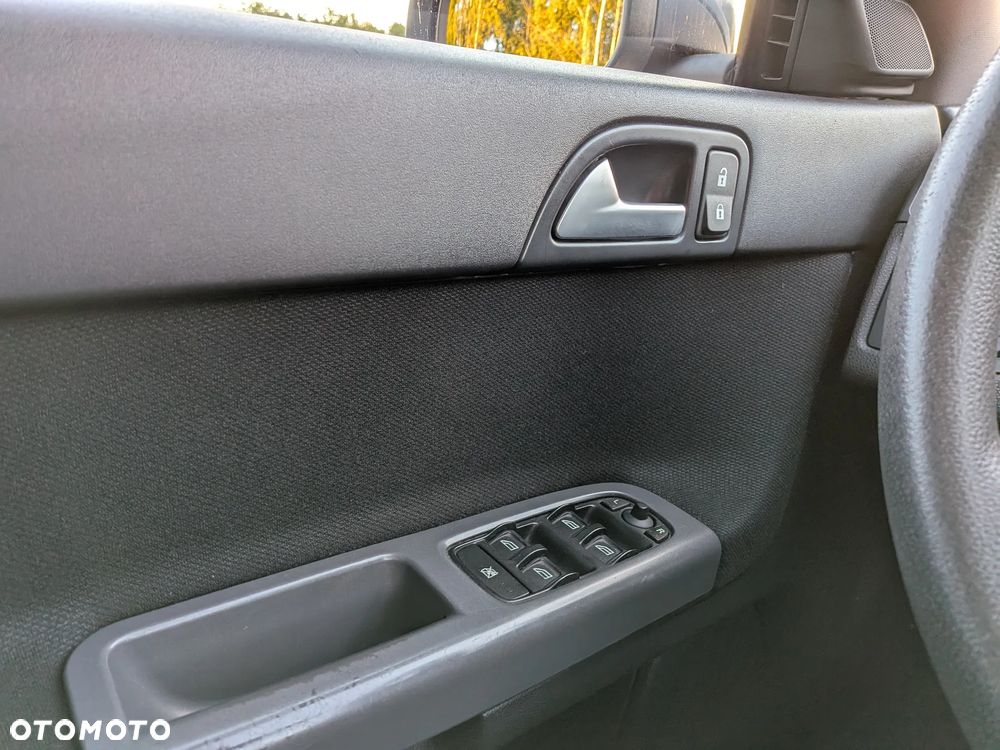 Volvo V50 1.6D - 10