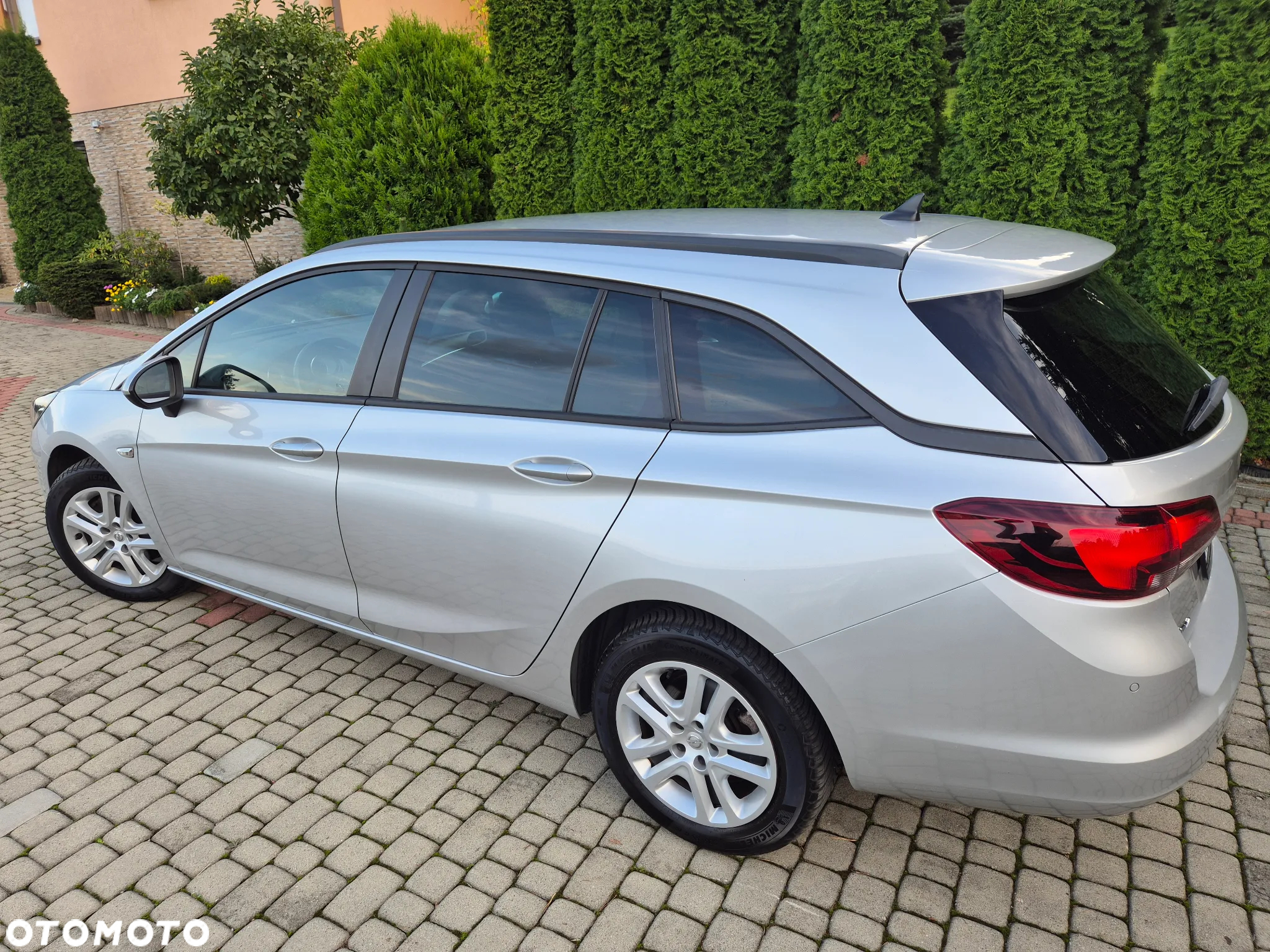 Opel Astra 1.6 CDTI DPF ecoFLEX Sports TourerStart/Stop Edition - 8