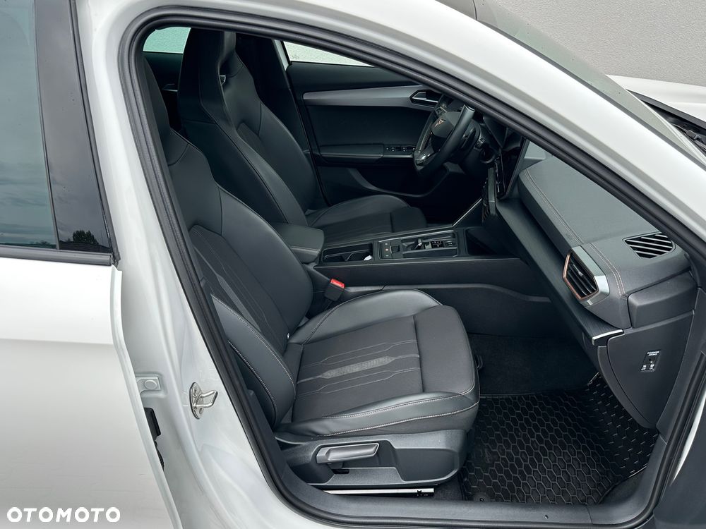 Cupra Formentor 2.0 TSI 4Drive VZ Tribe Edition DSG - 25