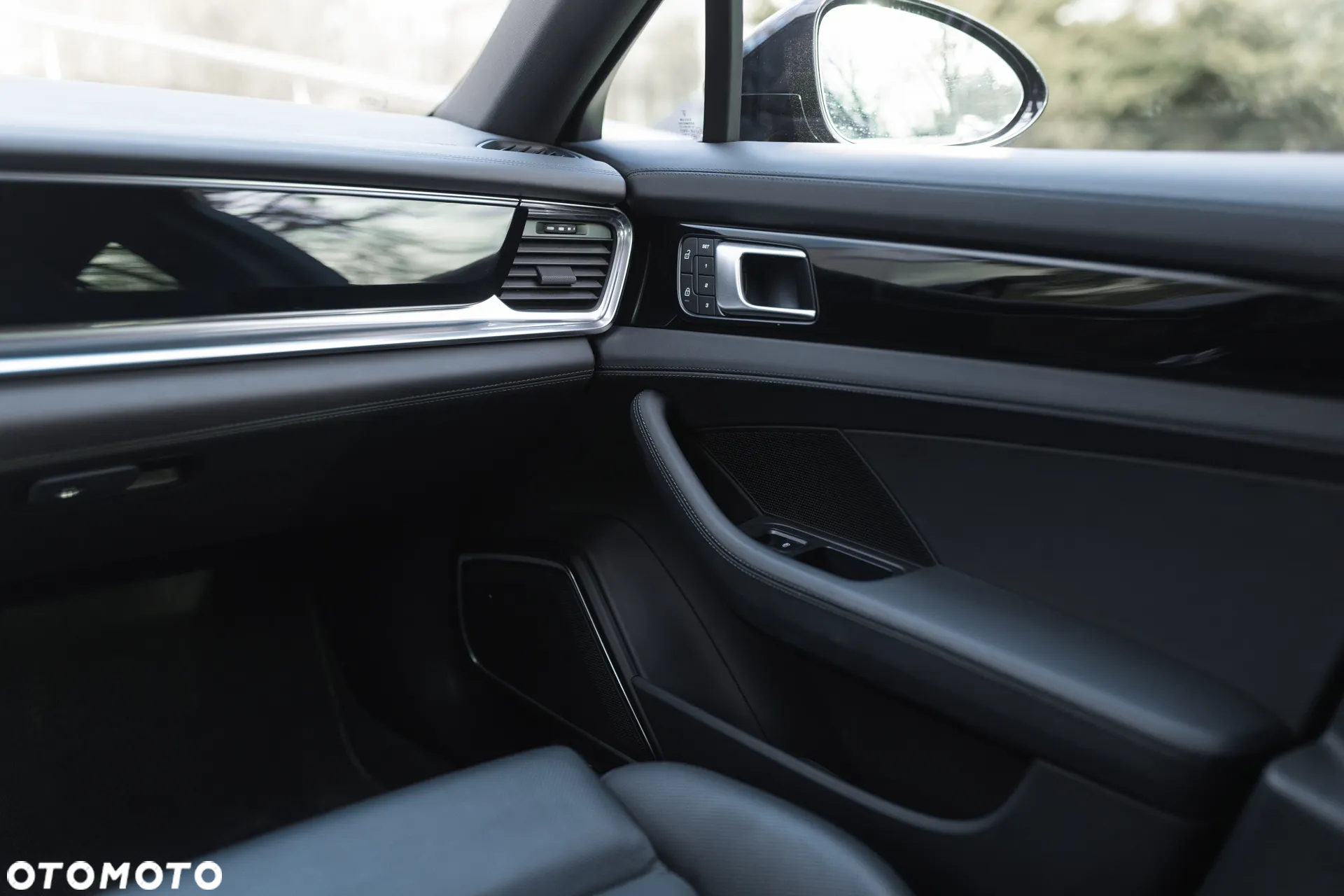 Porsche Panamera 4S E-Hybrid - 18