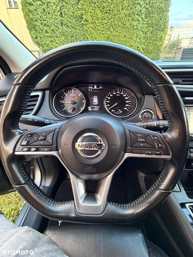 Nissan Qashqai 1.6 DCi Tekna Xtronic - 18