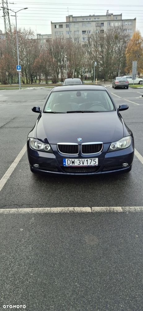 BMW Seria 3 - 1
