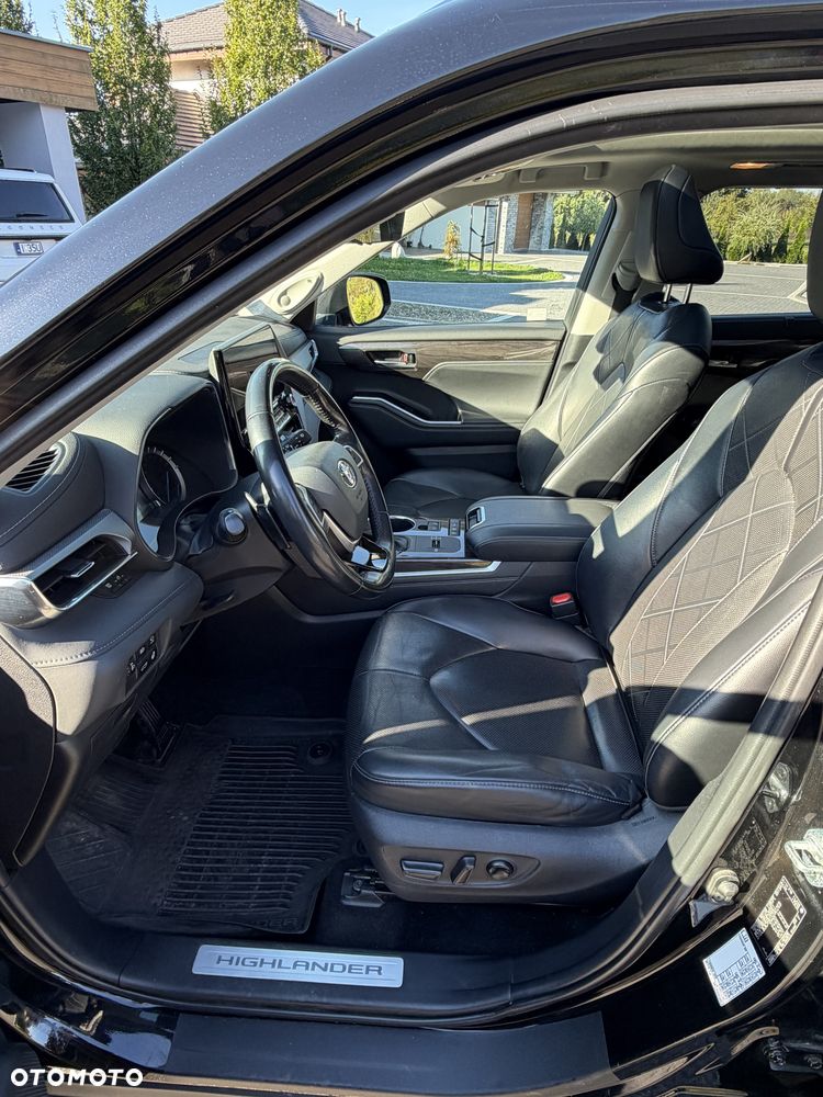 Toyota Highlander 2.5 Hybrid Executive - 11