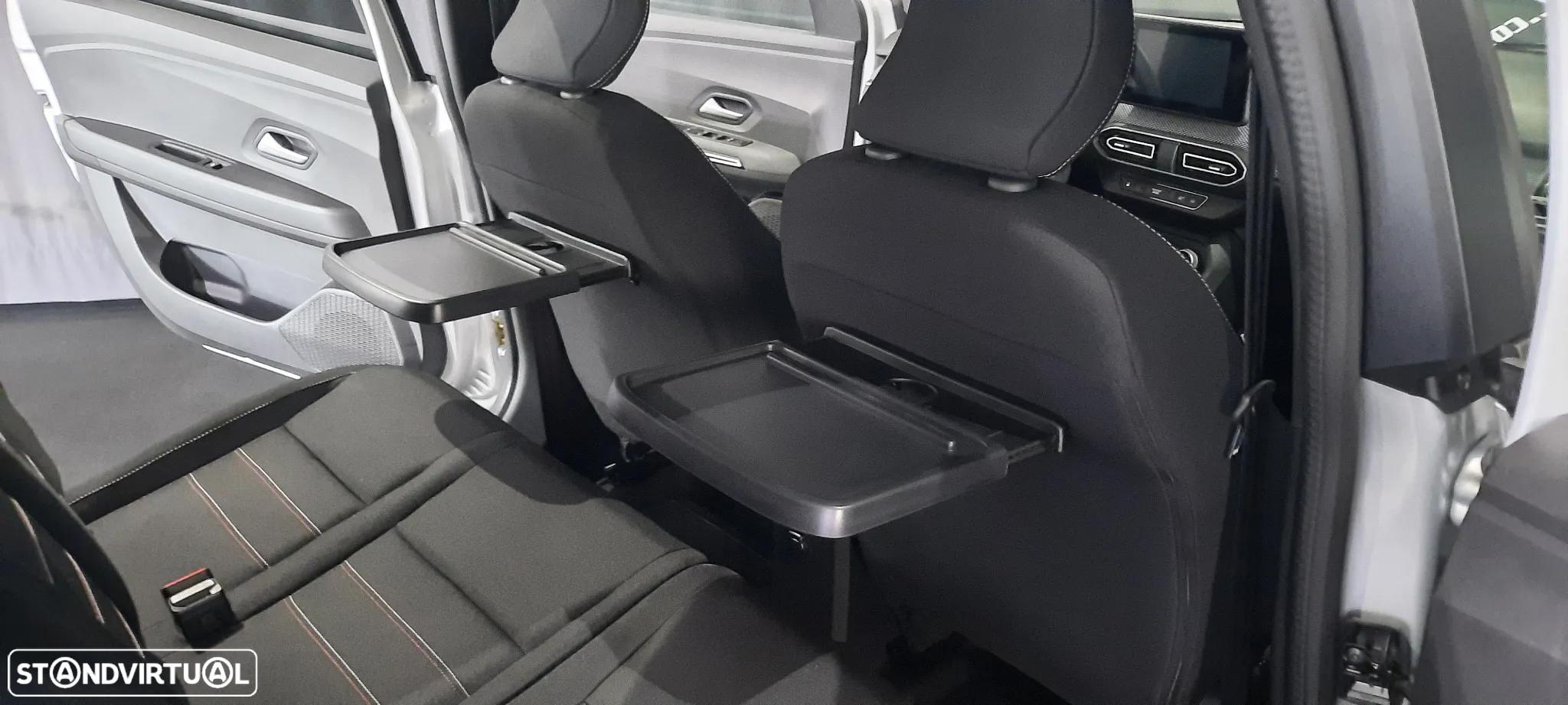 Dacia Jogger 1.0 TCe SL Extreme+ Up&Go 7L - 39