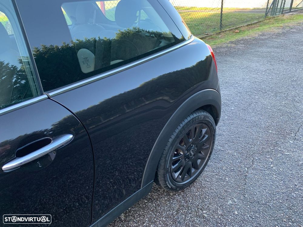 MINI 3 Portas One D - 52