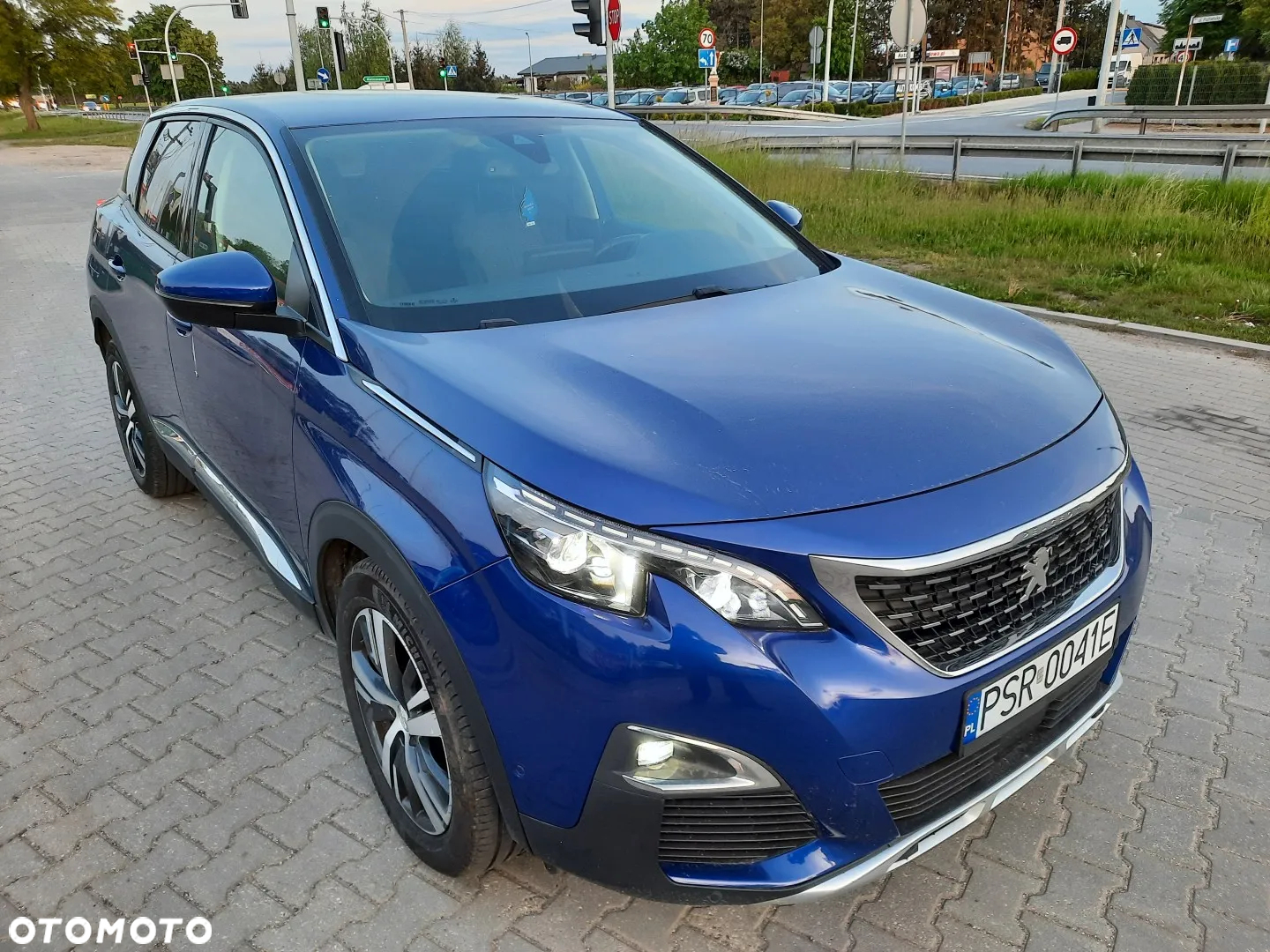 Peugeot 3008 1.5 BlueHDi Active S&S - 4