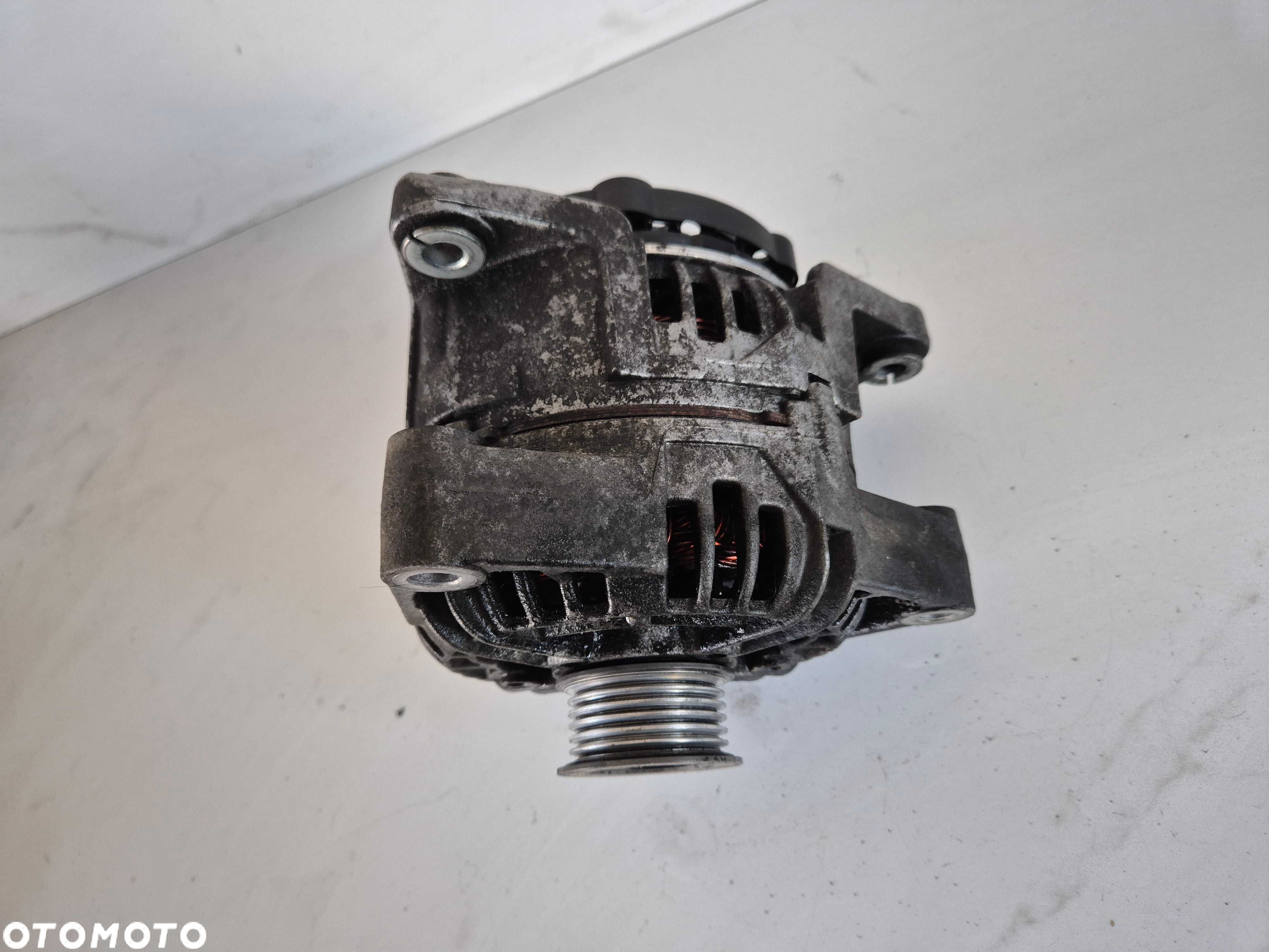 opel vectra c signum zafira A 2.0 2.2 DTL DTI  alternator - 2