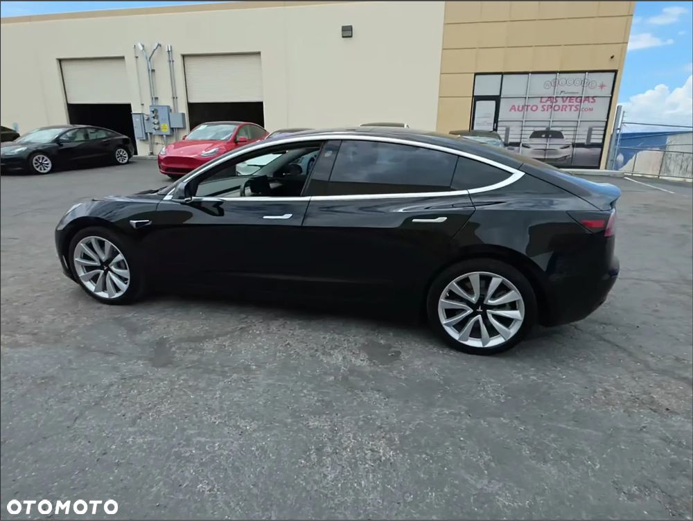 Tesla Model 3 Premium Langstreckenbatterie AWD Dual Motor - 5