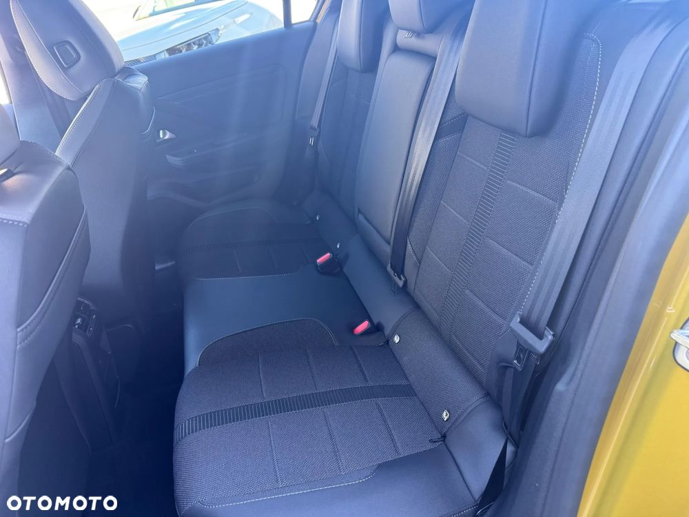 Opel Astra 1.2 T mHEV GS eDTC - 19