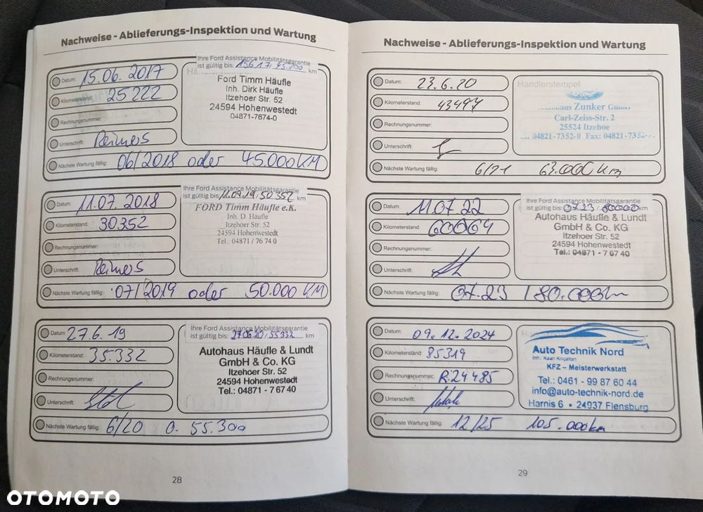 Ford Fiesta 1.0 Champions Edition - 38