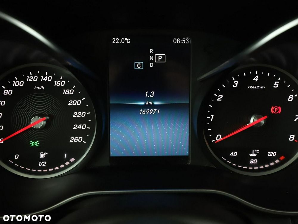 Mercedes-Benz Klasa C 180 9G-TRONIC Avantgarde - 23