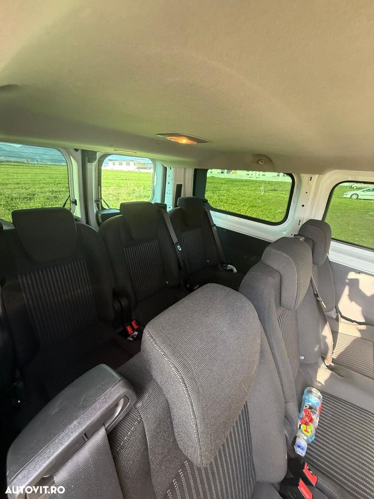 Ford Transit custom 8+1 - 15