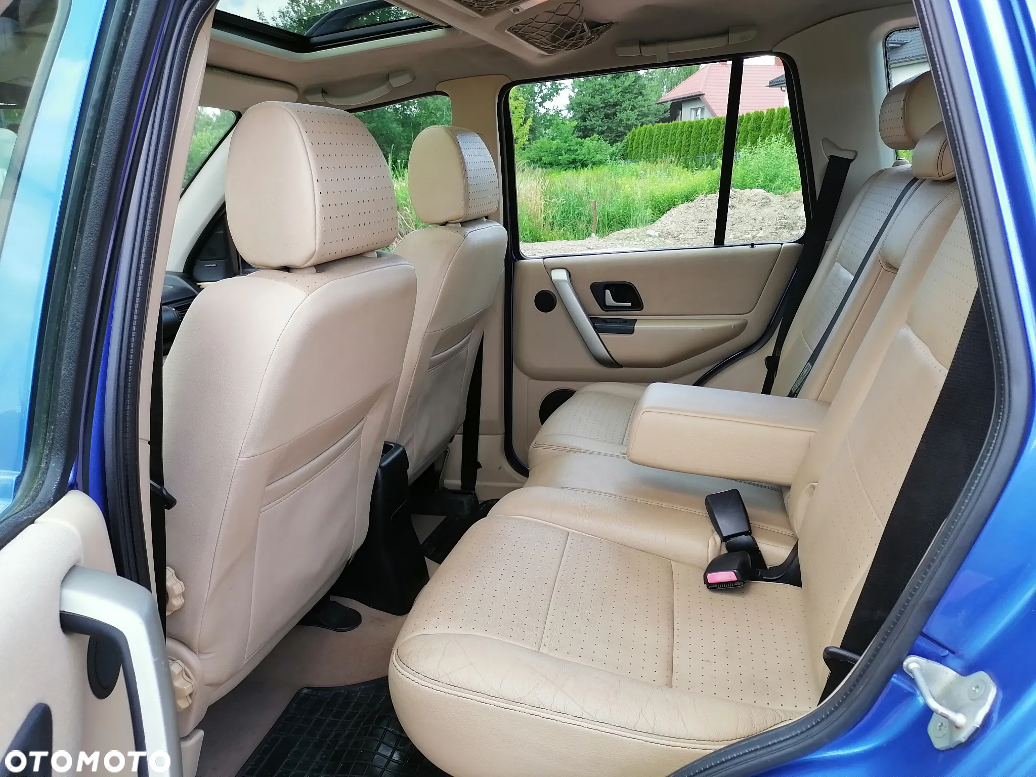 Land Rover Freelander 2.5 V6 - 8