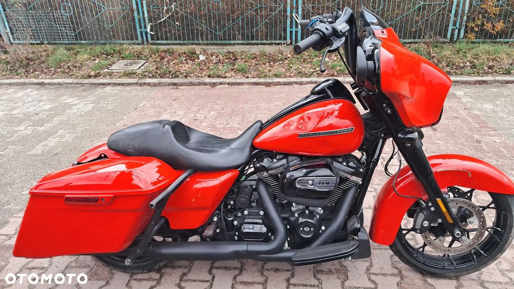 Harley-Davidson Touring Street Glide - 15