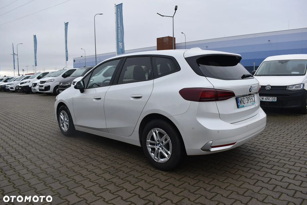 BMW Seria 2 218i - 8