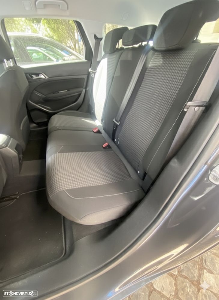 Peugeot 308 PureTech 110 Active Pack - 18