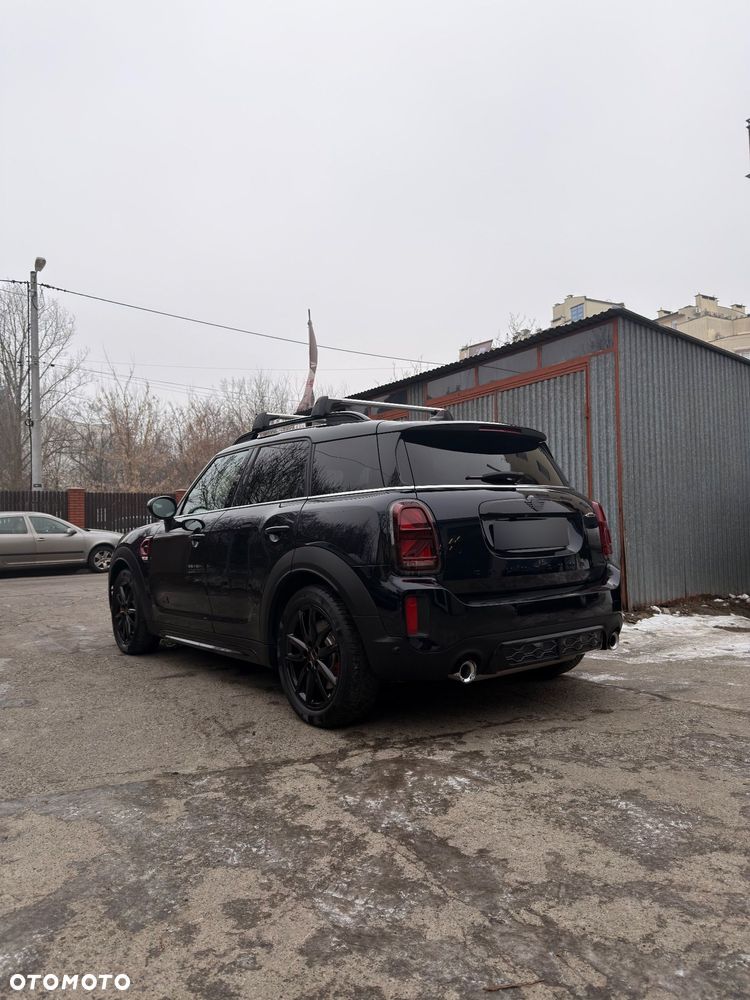 MINI John Cooper Works ALL4 sport - 4