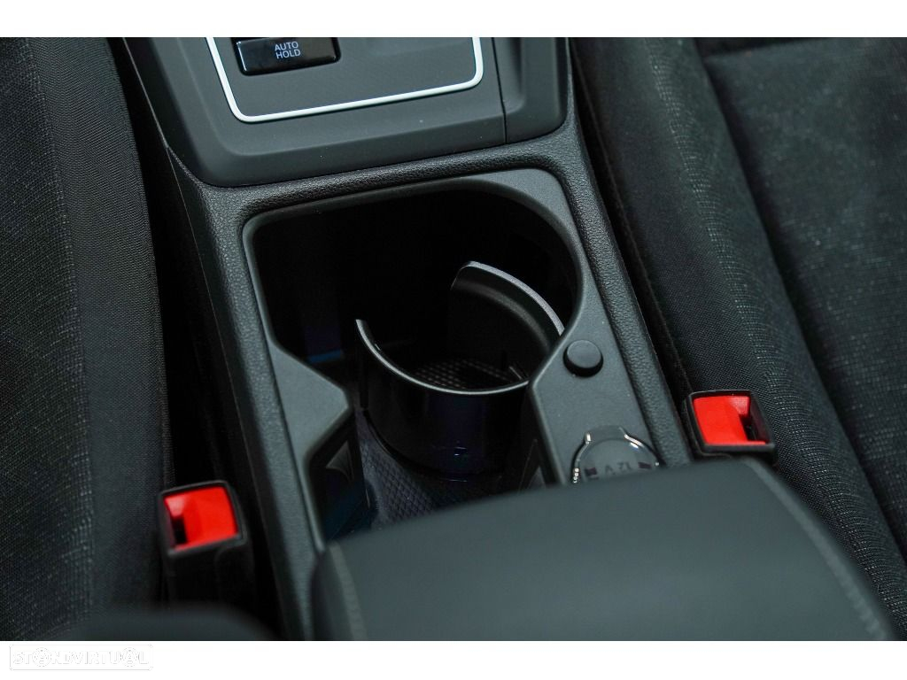 VW Golf Variant 2.0 TDi Life DSG - 30