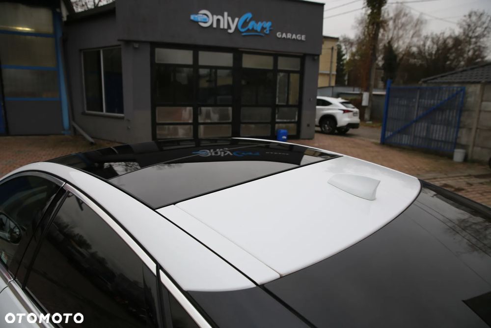 Jaguar XJ 3.0 D V6 Premium Luxury - 5