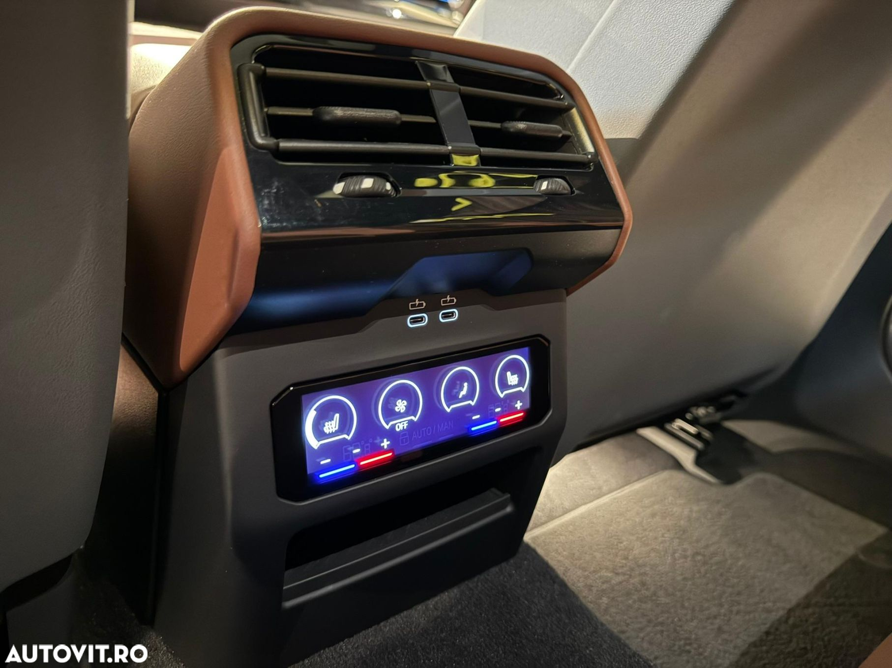 BMW Seria 5 550e xDrive AT PHEV - 25