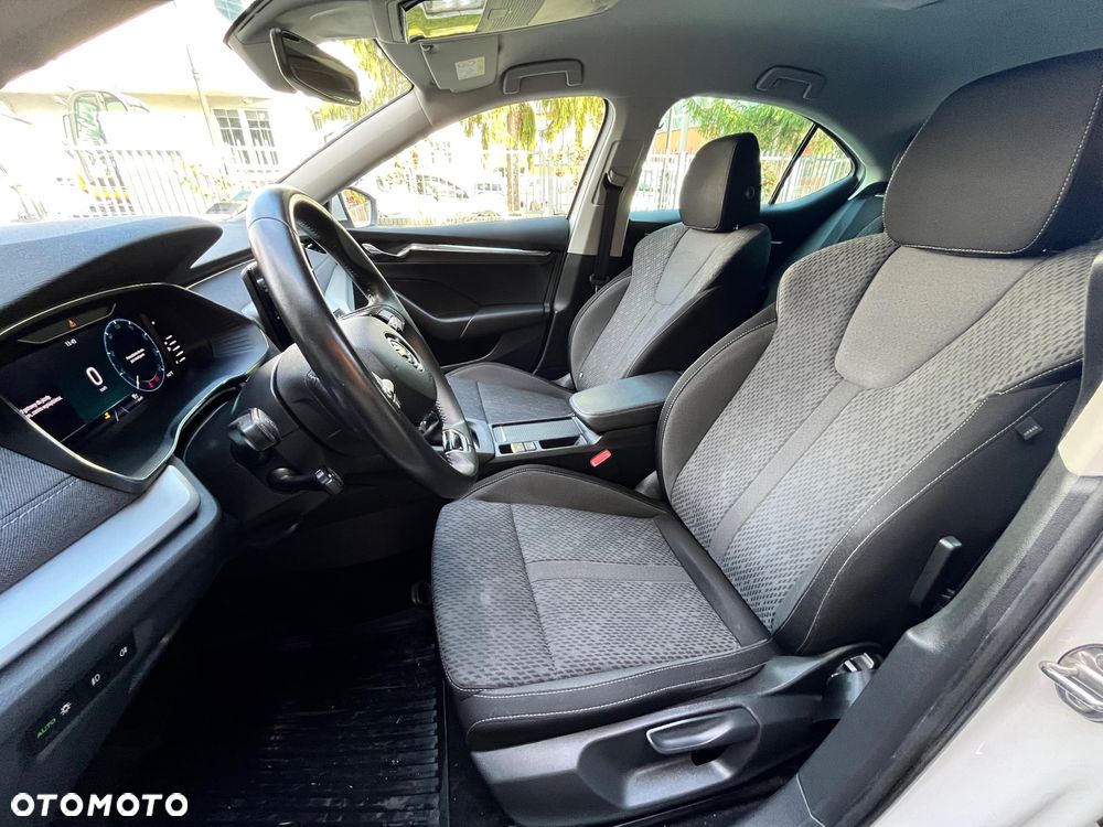 Skoda Octavia 1.5 TSI ACT Style - 19