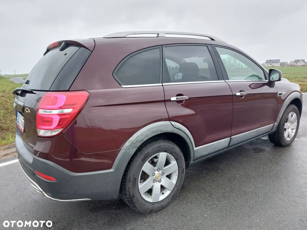 Chevrolet Captiva 2.2 D LTZ - 10