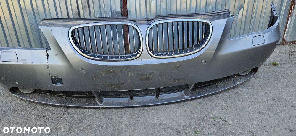 BMW 5 E60 E61 2003-2007 Kompletny zderzak przód Zderzak przedni pod czujniki parkowania PDC XENON spryskiwacze  KOLOR Silbergrau - 19
