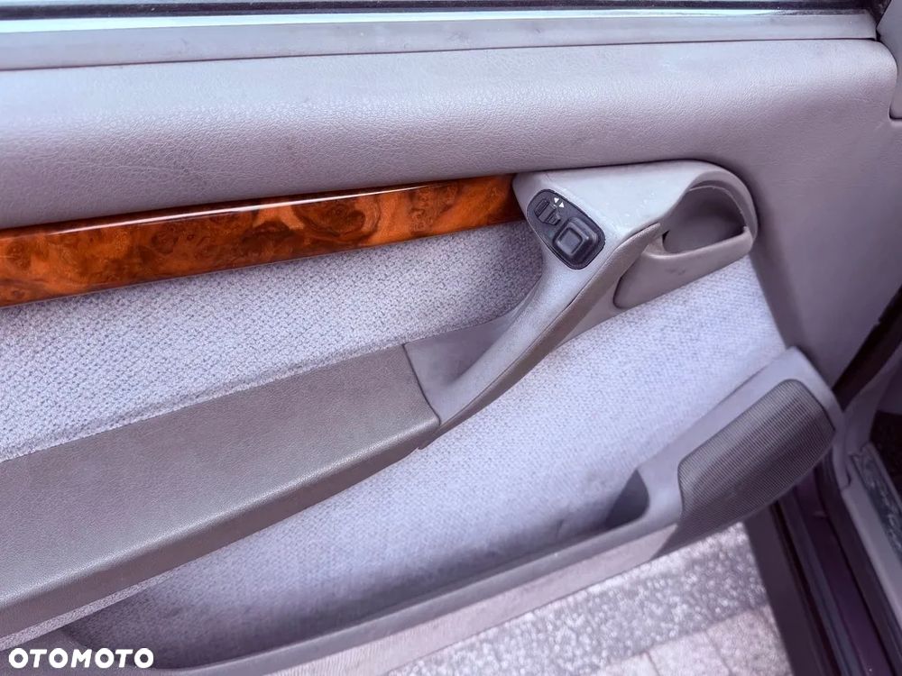 Opel Omega 2.6i CD Diamond - 32