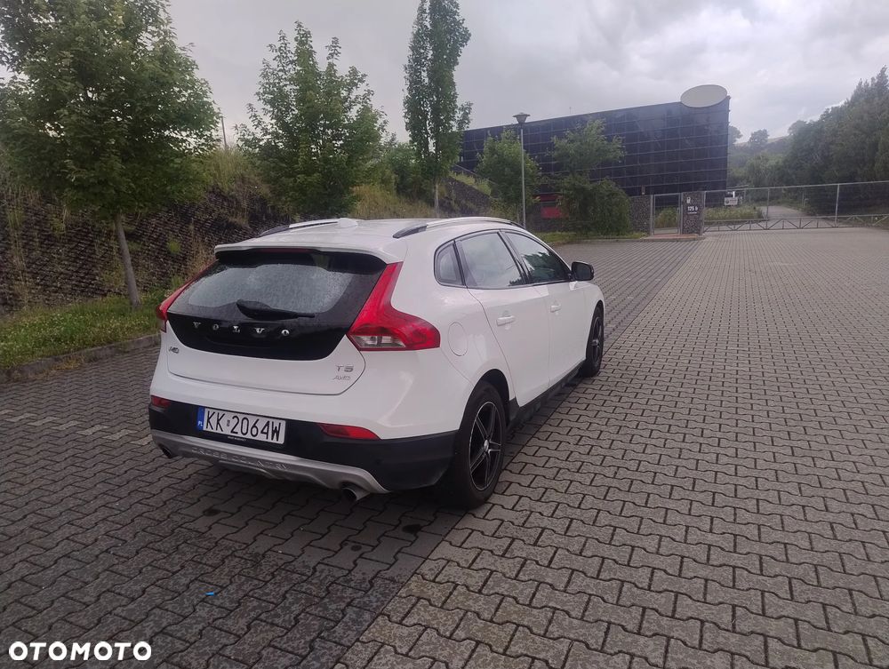 Volvo V40 T5 Geartronic Momentum - 13