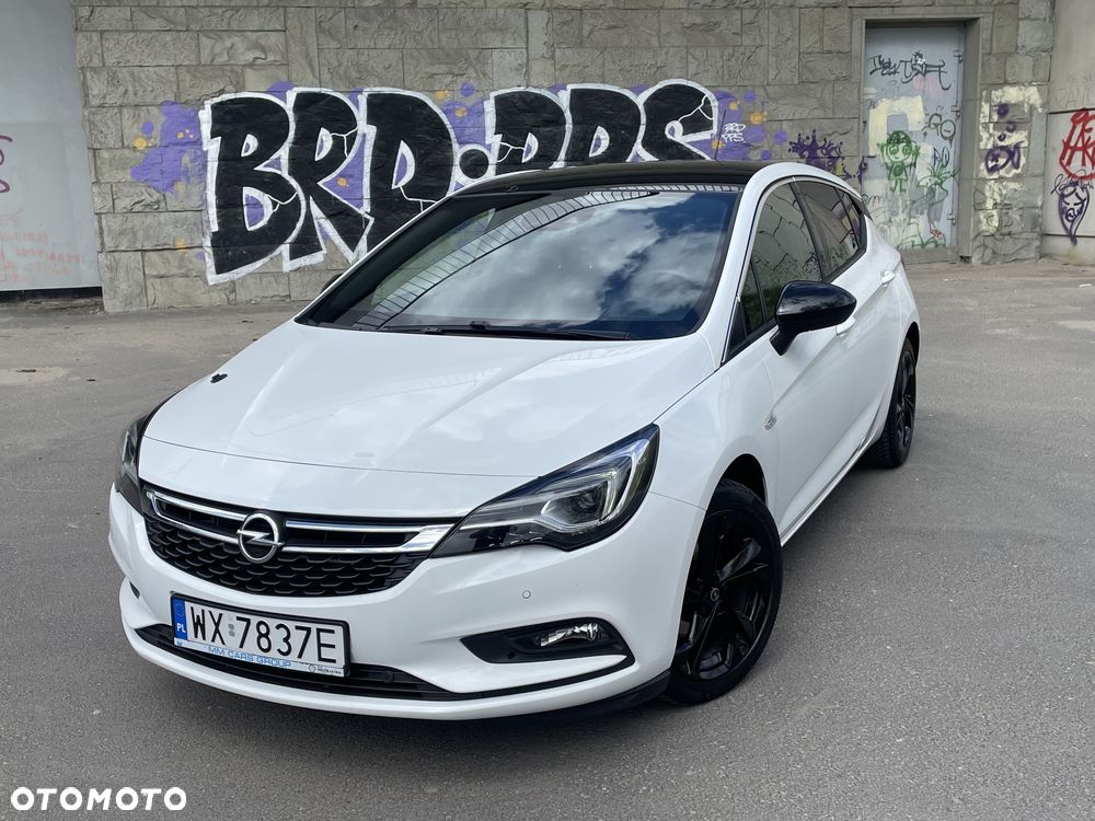 Opel Astra 1.4 T Dynamic S&S - 4