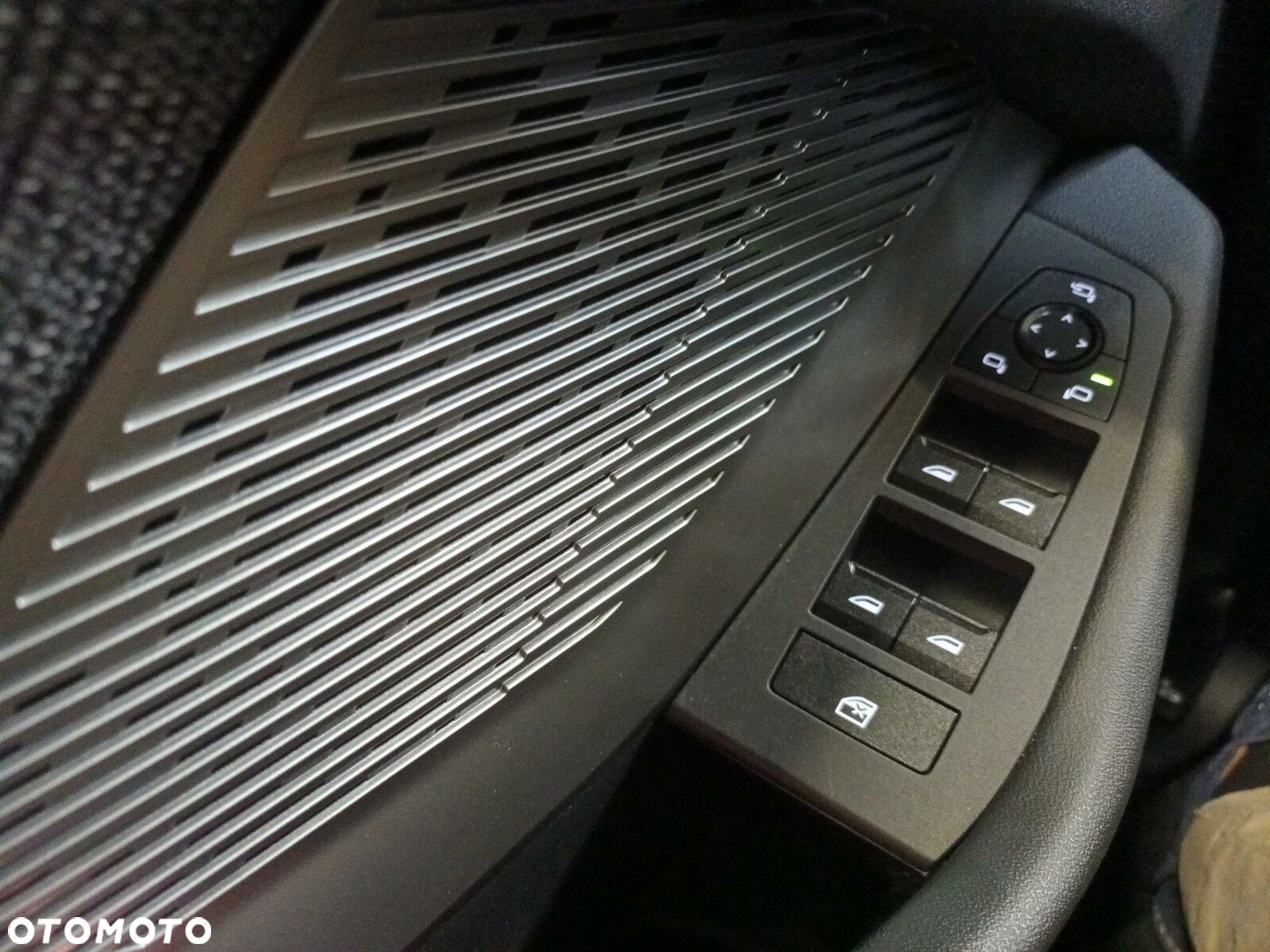 BMW Seria 1 - 20