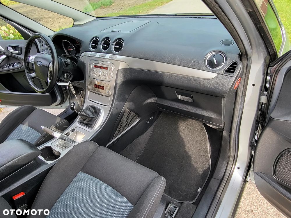 Ford S-Max 2.0 Viva Trend - 15