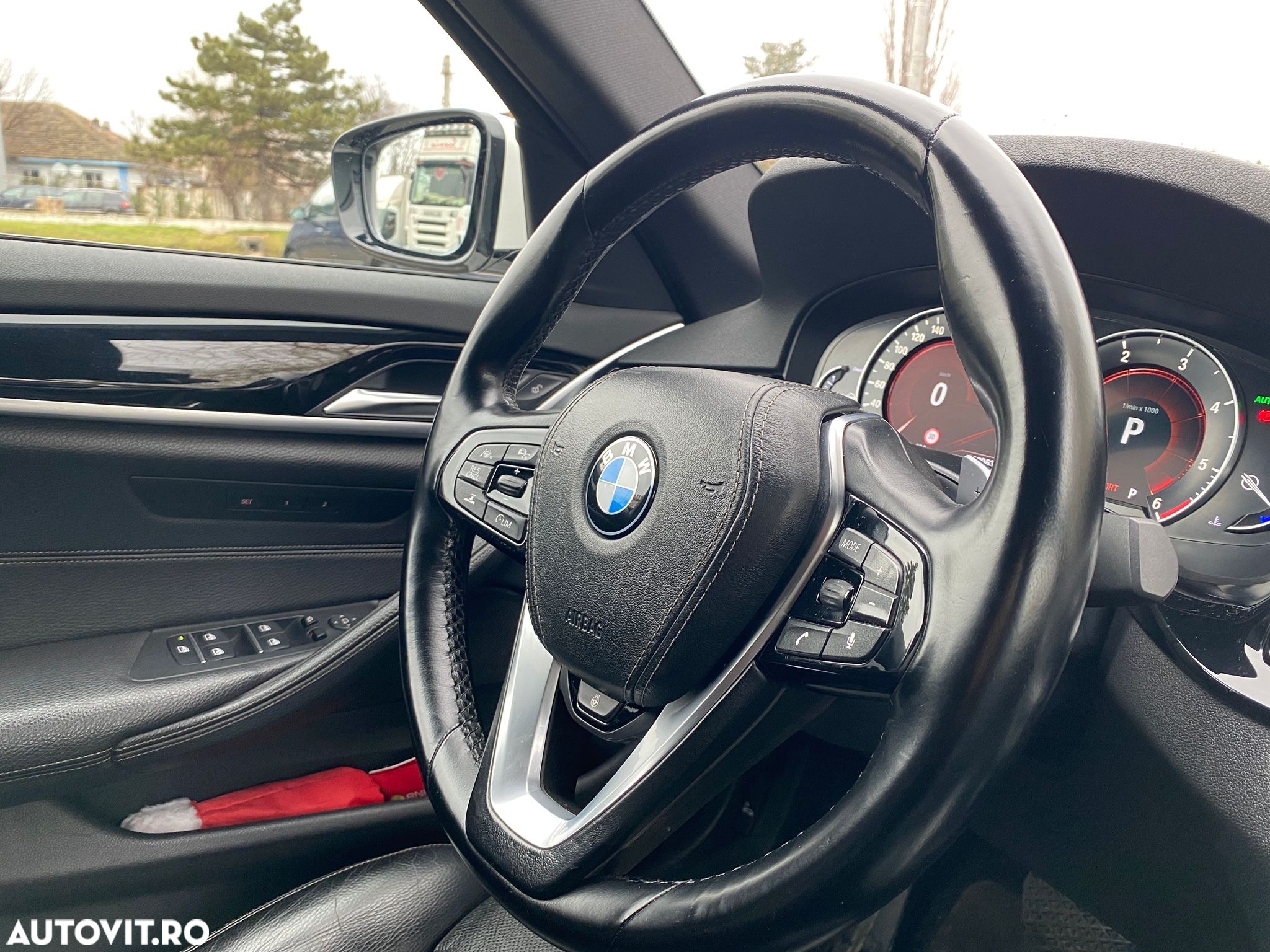 BMW Seria 5 530d Touring Aut. Sport Line - 9
