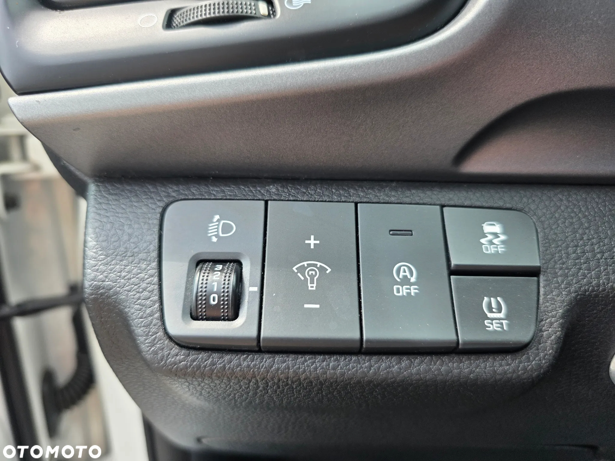 Kia Stonic 1.2 L Business Line - 21