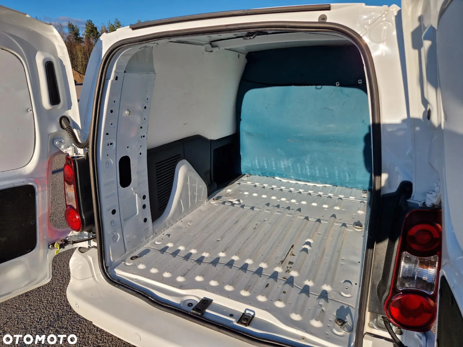 Citroën Berlingo 1.6 HDi Van Automat L2 long 2017 3 miejsca FV-M - 15