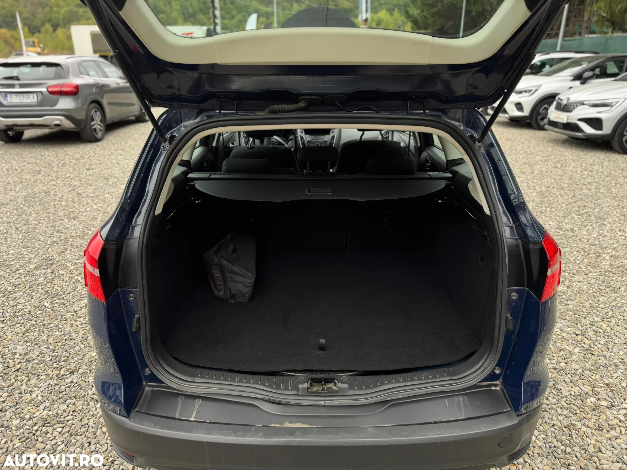 Ford Focus 1.6 Ti-VCT Powershift Trend - 15