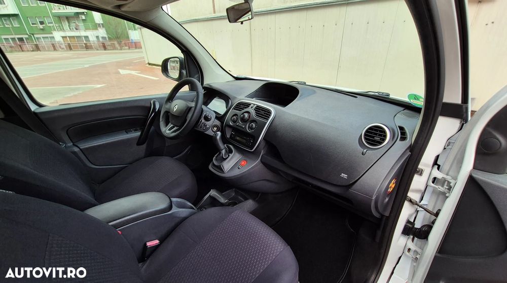 Renault Kangoo dCi 90 FAP Grand - 11
