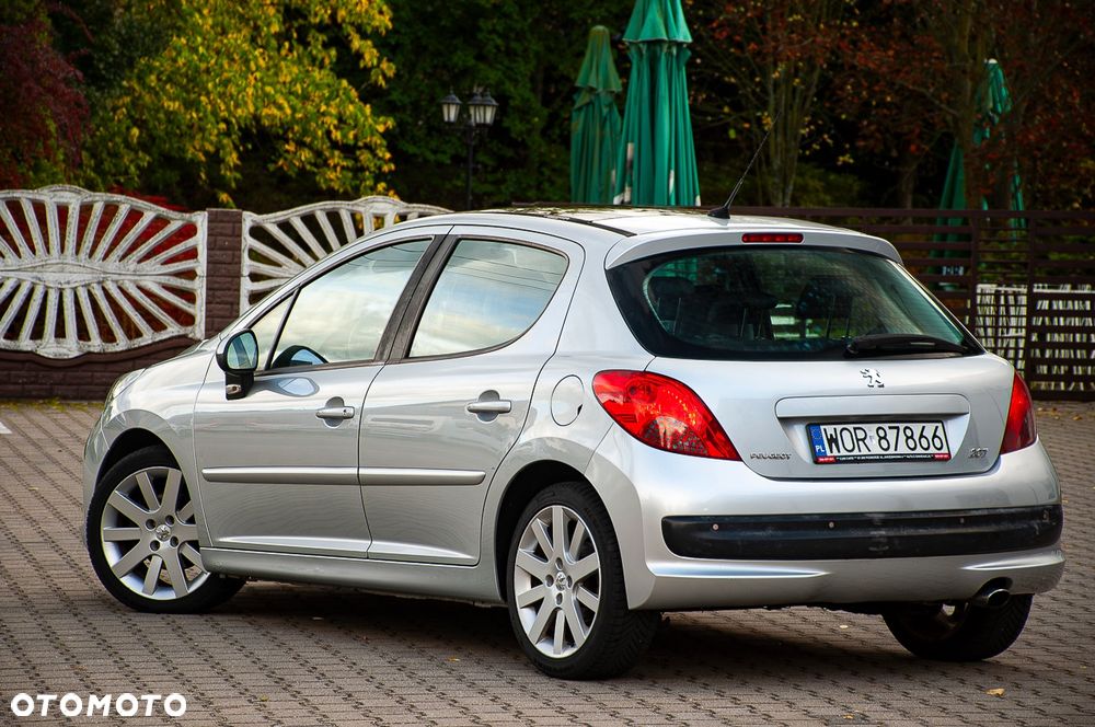 Peugeot 207 150 Turbo Platinum - 22