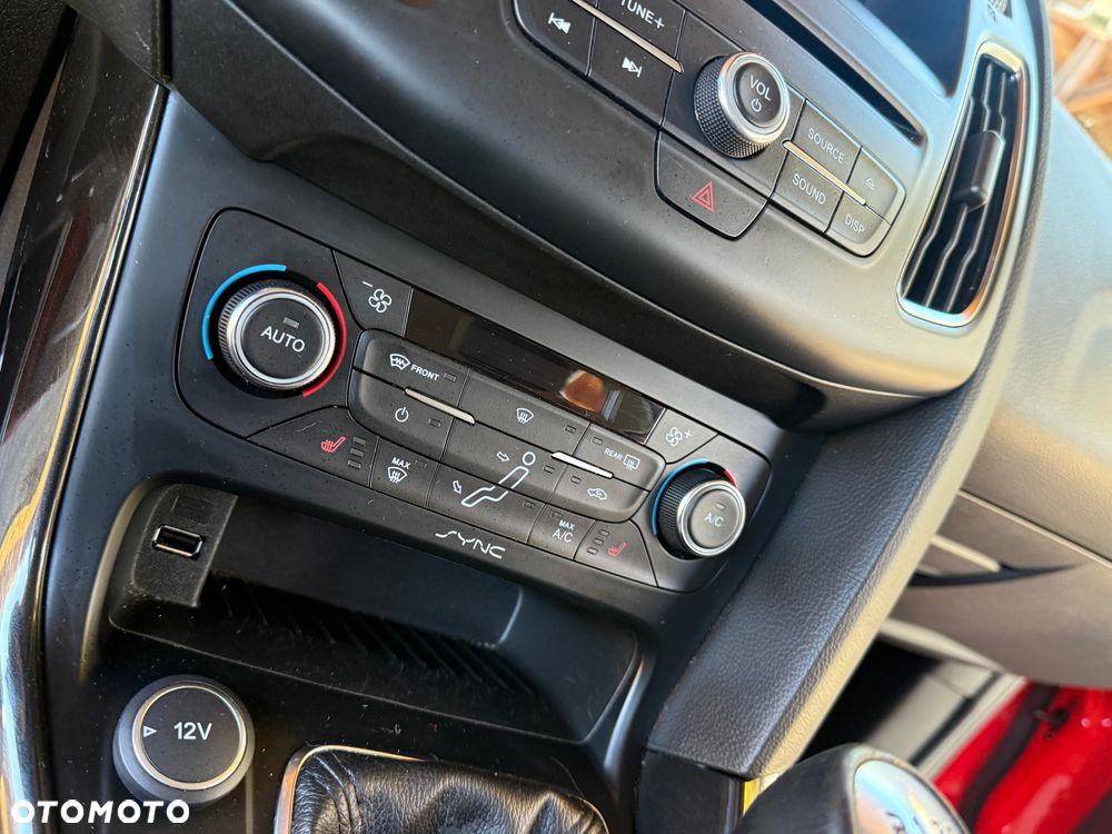 Ford Focus 1.0 EcoBoost Red Edition ASS - 30