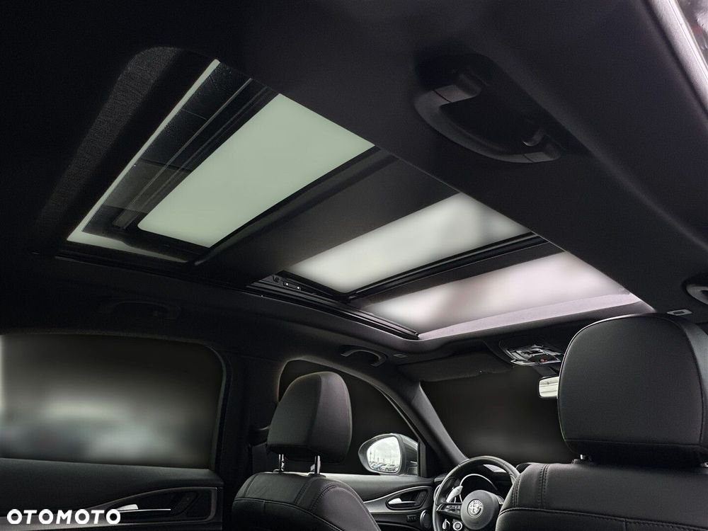 Alfa Romeo Stelvio 2.0 Turbo Veloce Q4 - 34