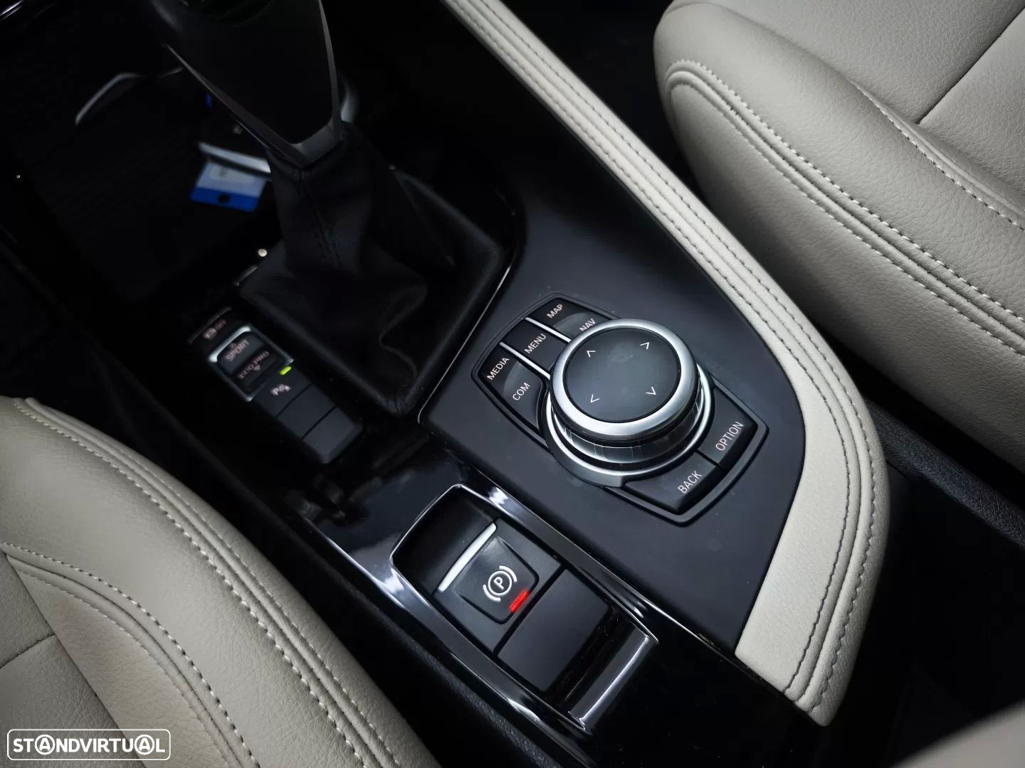 BMW X1 18 i sDrive xLine - 43