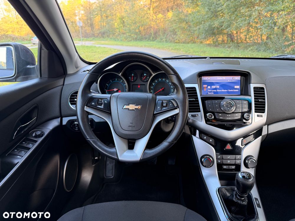 Chevrolet Cruze 1.6 LT - 7
