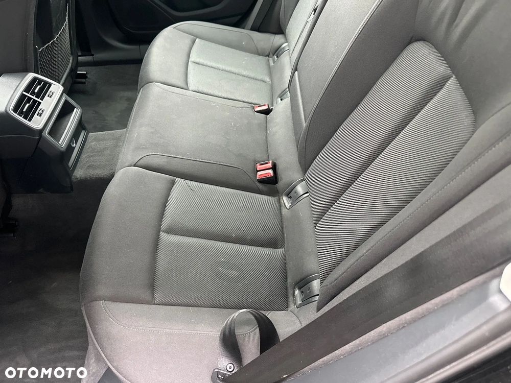 Audi A6 Avant 40 TDI mHEV Sport S tronic - 14