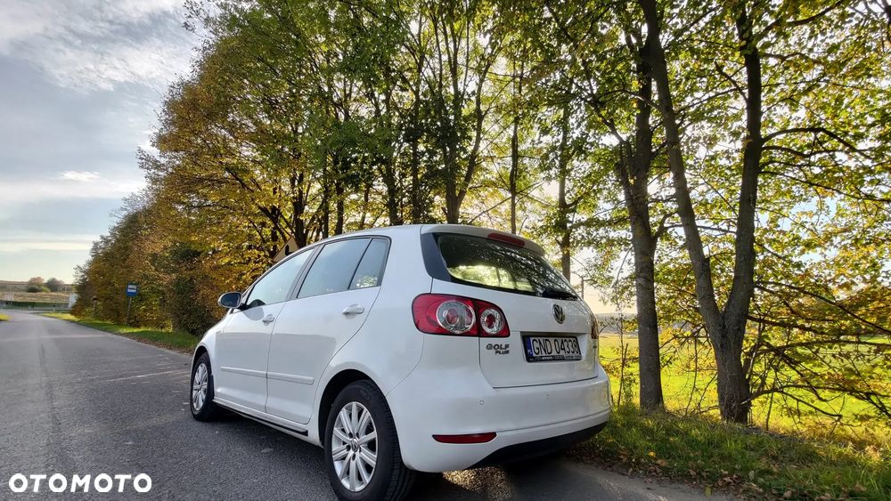 Volkswagen Golf Plus - 25